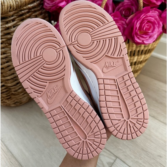 Nike Womans dunk low white rose whisper nude - Picture 8 of 16
